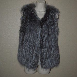 Sz S/M Maclauren Gray Raccoon Fur Vest